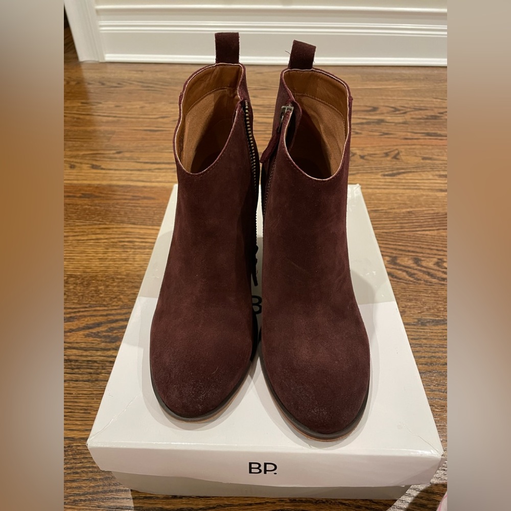 BP Wine Lance Suede Bootie Size 9